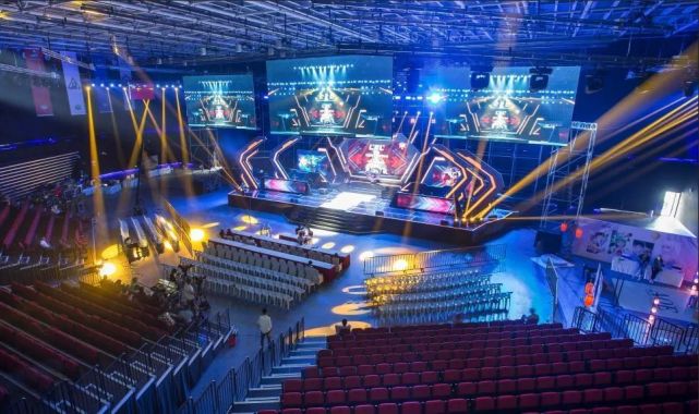 和防守轮换 和防守轮换